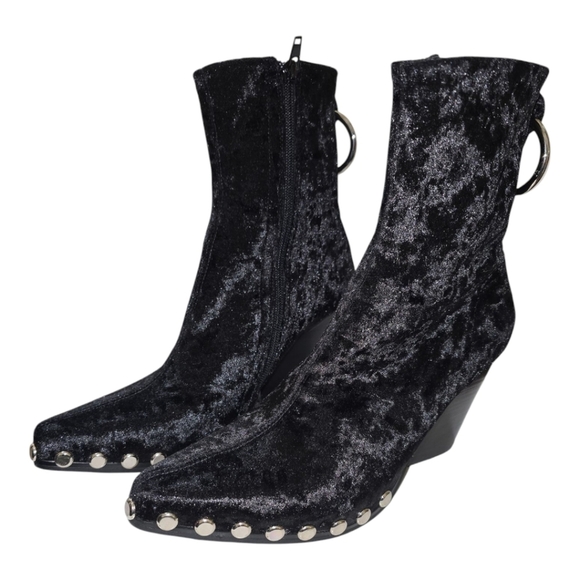 Jeffrey Campbell Velvet Black Walton Studded Bootie 7 - Picture 1 of 10
